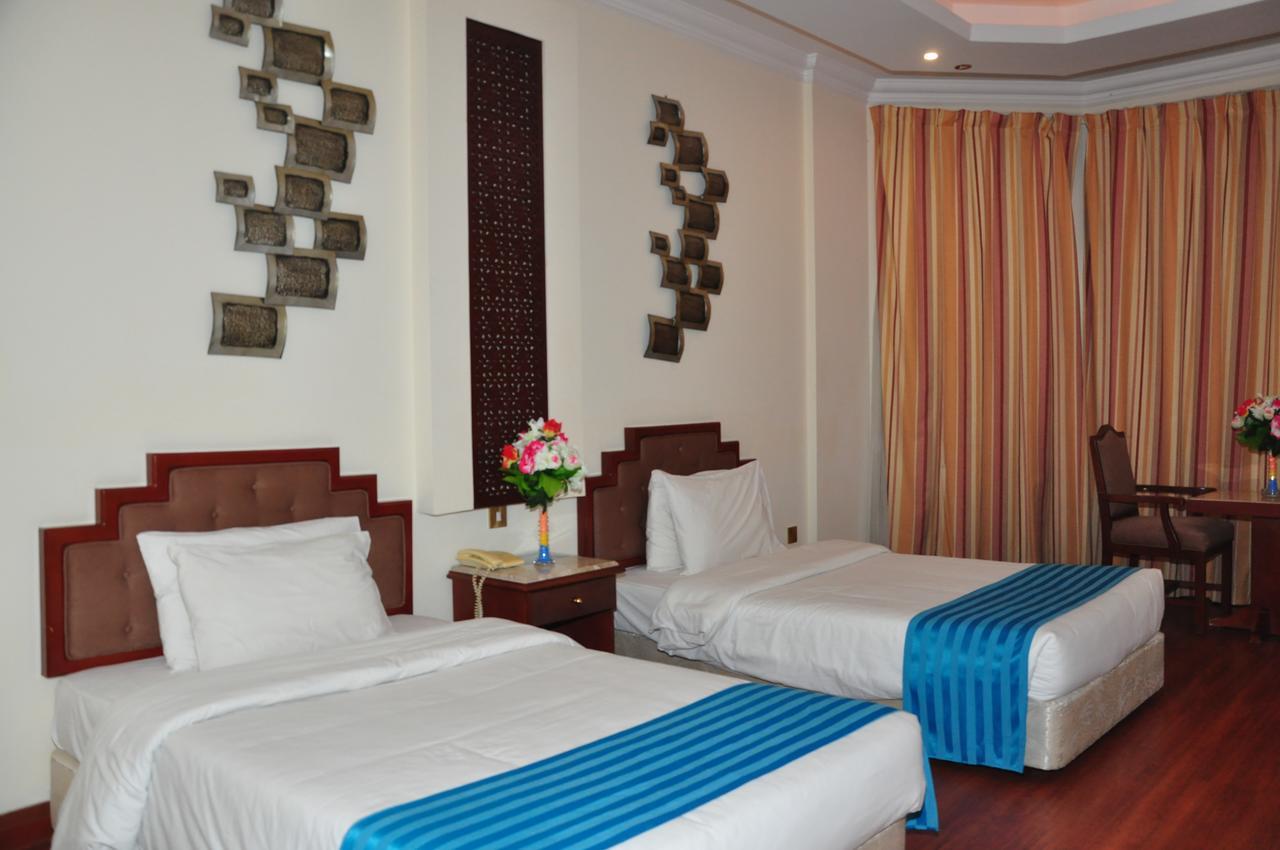 Bahrain Carlton Hotel Манама Экстерьер фото