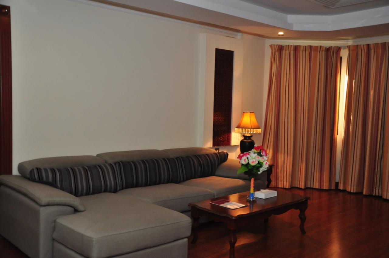Bahrain Carlton Hotel Манама Экстерьер фото