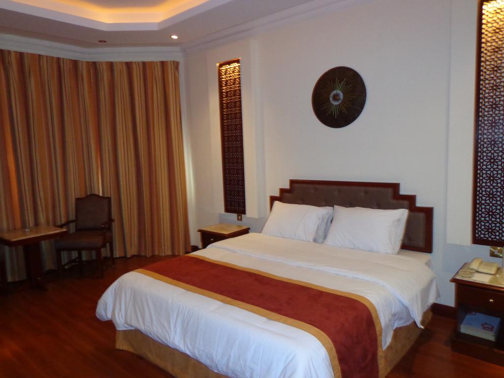 Bahrain Carlton Hotel Манама Экстерьер фото